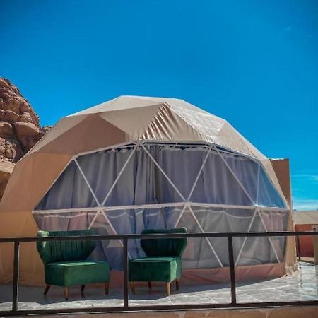 Hotel Omar Ali Luxury Camp à Wadi Rum Extérieur photo