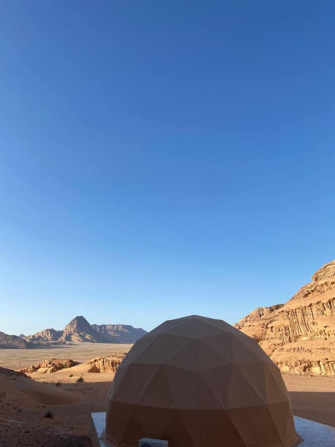 Hotel Omar Ali Luxury Camp à Wadi Rum Extérieur photo