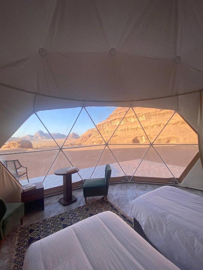 Hotel Omar Ali Luxury Camp à Wadi Rum Extérieur photo