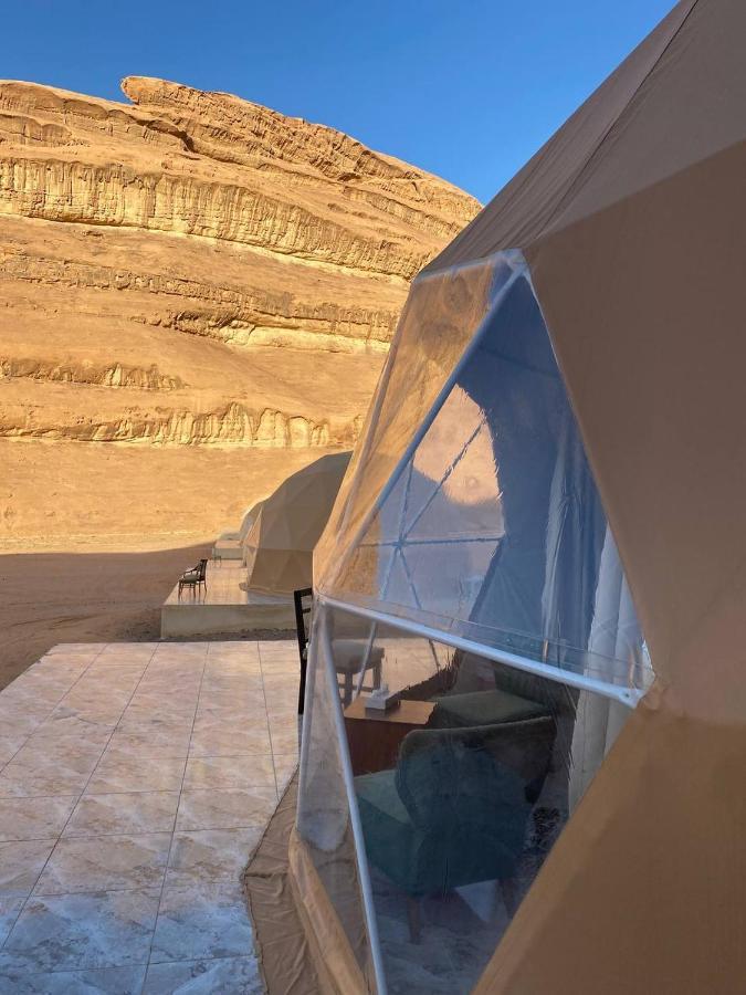 Hotel Omar Ali Luxury Camp à Wadi Rum Extérieur photo