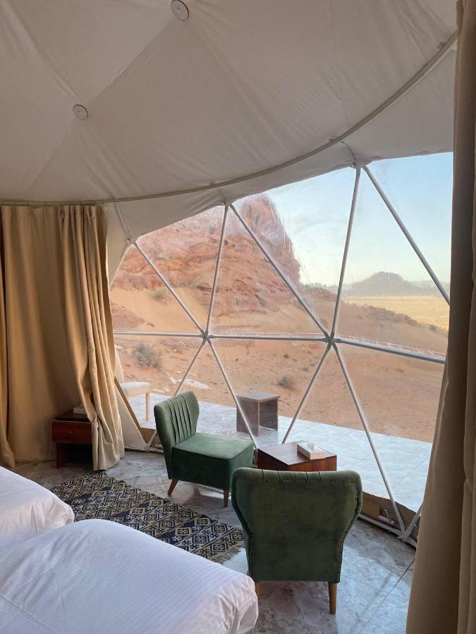 Hotel Omar Ali Luxury Camp à Wadi Rum Extérieur photo