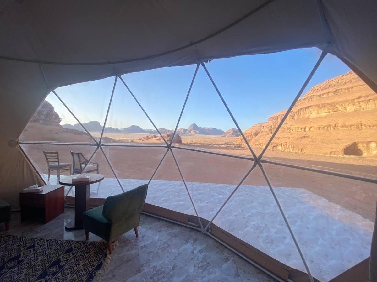 Hotel Omar Ali Luxury Camp à Wadi Rum Extérieur photo