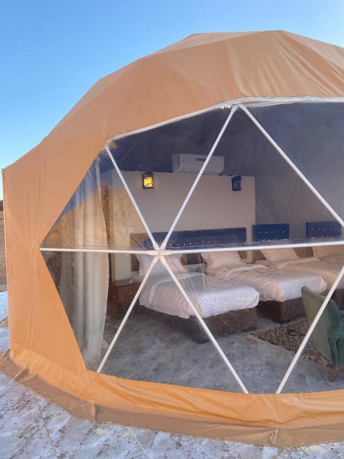 Hotel Omar Ali Luxury Camp à Wadi Rum Extérieur photo